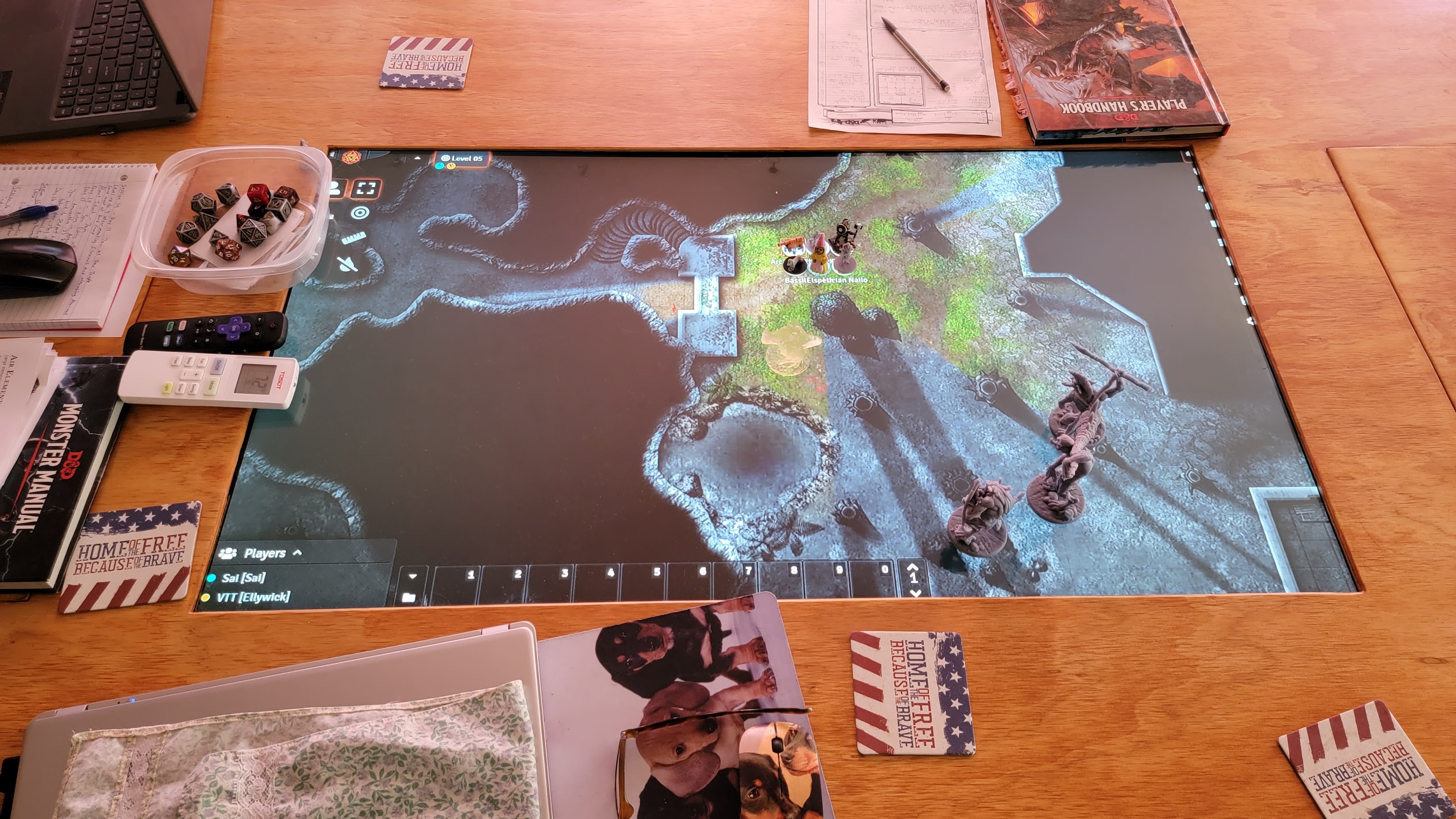 Custom Gaming Table with Foundry VTT